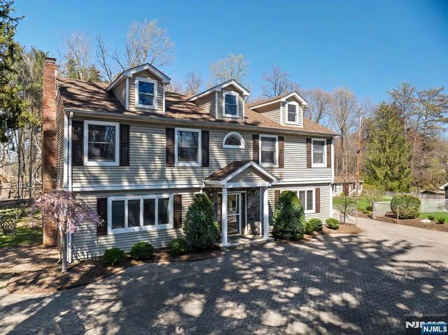 47 Broadway, Woodcliff Lake, NJ 07677
