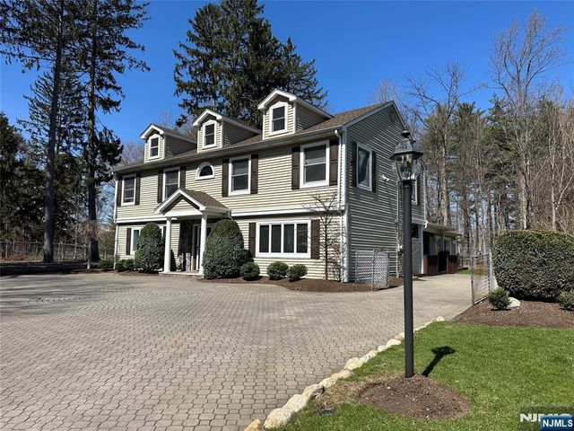 47 Broadway, Woodcliff Lake, NJ 07677