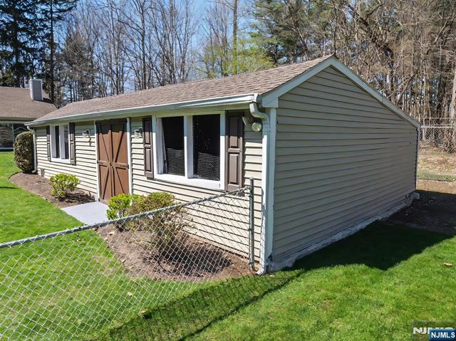 47 Broadway, Woodcliff Lake, NJ 07677