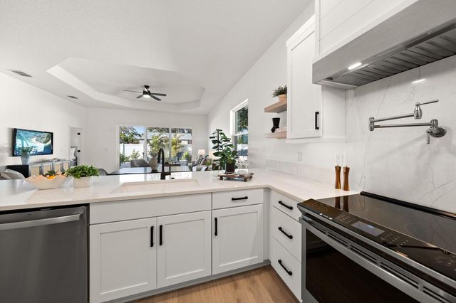 448 ORANGEWOOD DRIVE, Dunedin, FL 34698