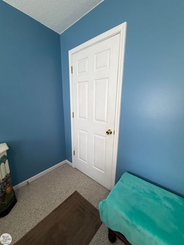 251 Huron Ln Street, Marine City, MI 48039