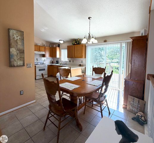 251 Huron Ln Street, Marine City, MI 48039