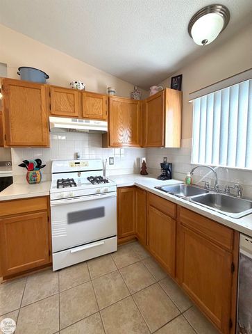 251 Huron Ln Street, Marine City, MI 48039
