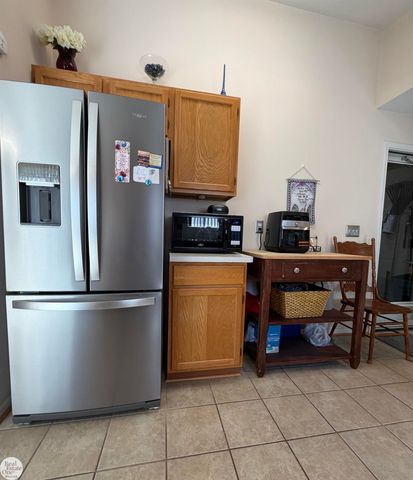 251 Huron Ln Street, Marine City, MI 48039
