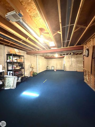 251 Huron Ln Street, Marine City, MI 48039