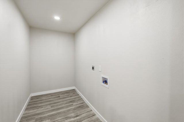 800 Wyatt Street, Waxahachie, TX 75165