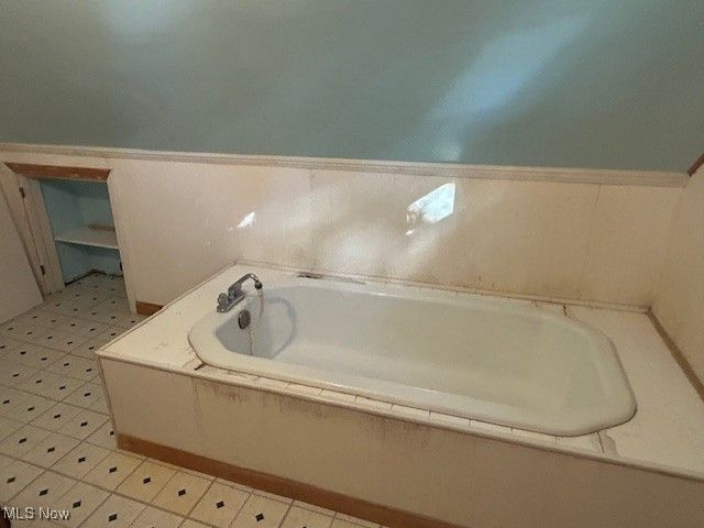 7987 Ridge Road, North Royalton, OH 44133