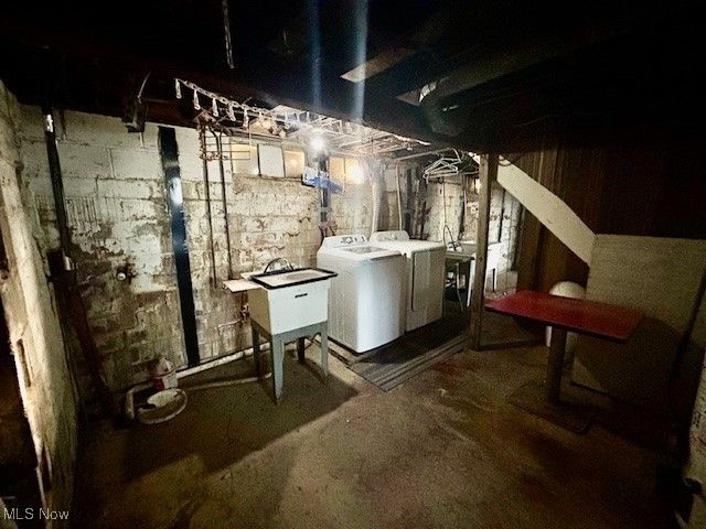 7987 Ridge Road, North Royalton, OH 44133