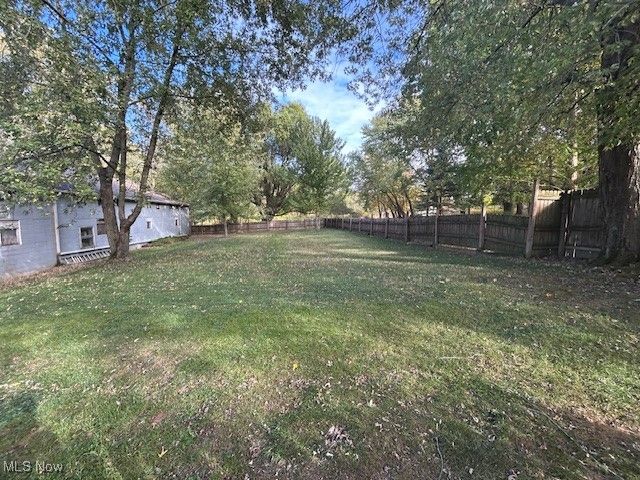 7987 Ridge Road, North Royalton, OH 44133