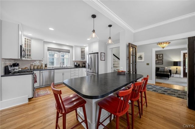 213 Cambridge Street, Syracuse, NY 13210