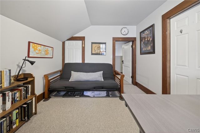 213 Cambridge Street, Syracuse, NY 13210