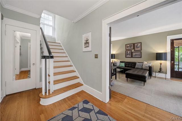 213 Cambridge Street, Syracuse, NY 13210