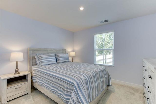 306 Arbordale LOOP, Williamsburg, VA 23188