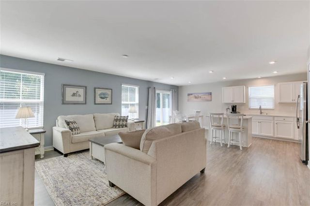 306 Arbordale LOOP, Williamsburg, VA 23188