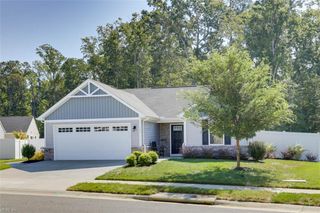 306 Arbordale LOOP, Williamsburg, VA 23188