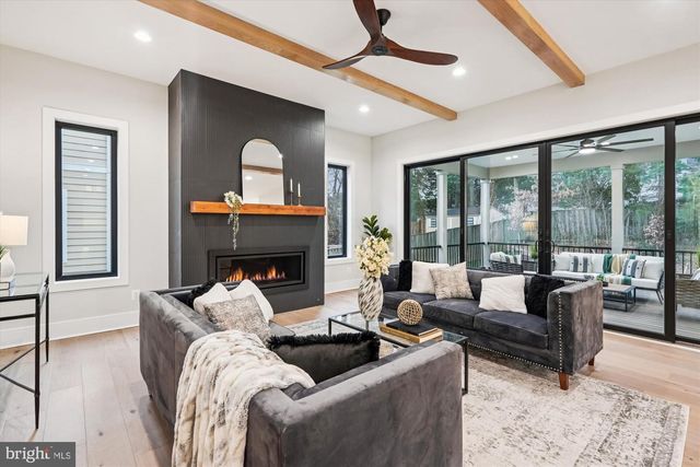 6707 HALLWOOD AVE, Falls Church, VA 22046