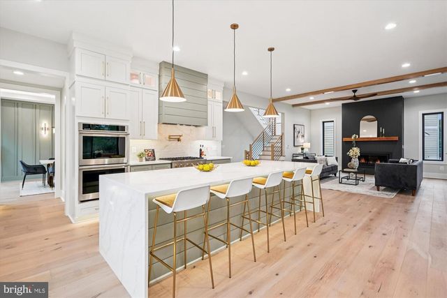 6707 HALLWOOD AVE, Falls Church, VA 22046