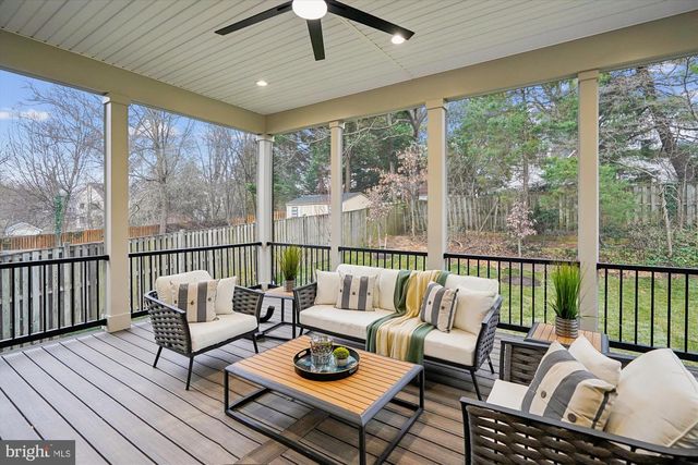 6707 HALLWOOD AVE, Falls Church, VA 22046