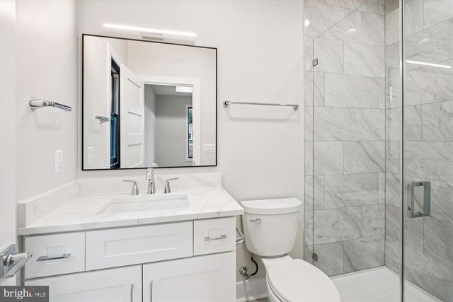 6707 HALLWOOD AVE, Falls Church, VA 22046