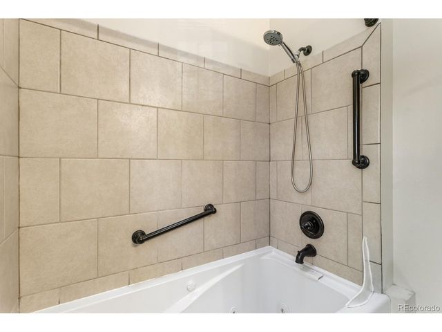 1924 Newland Ct, Lakewood, CO 80214