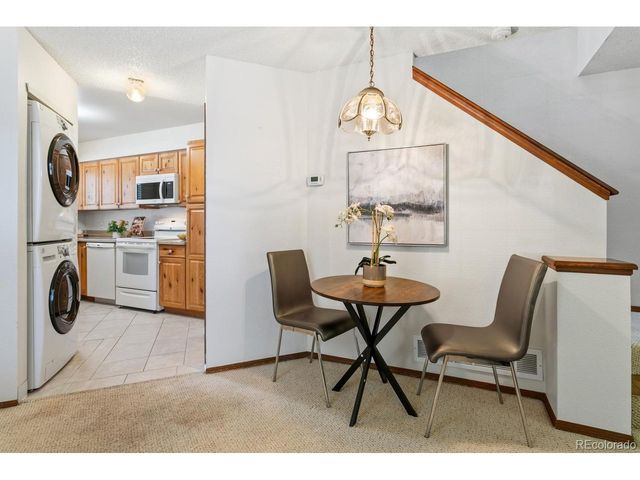 1924 Newland Ct, Lakewood, CO 80214