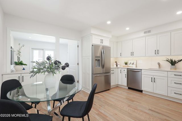 25 Meadow Avenue Unit 26, Monmouth Beach, NJ 07750
