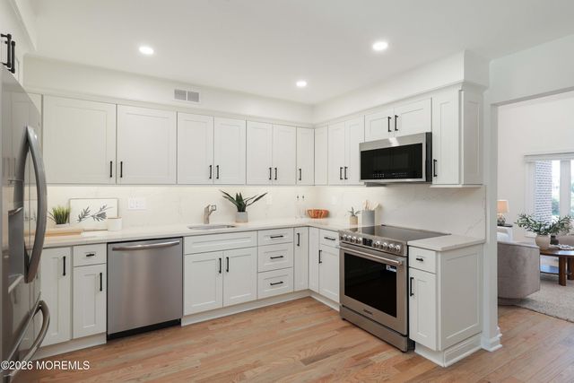 25 Meadow Avenue Unit 26, Monmouth Beach, NJ 07750