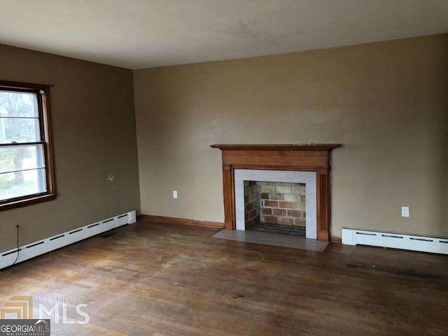 329 Mcdonough Road, Jackson, GA 30233