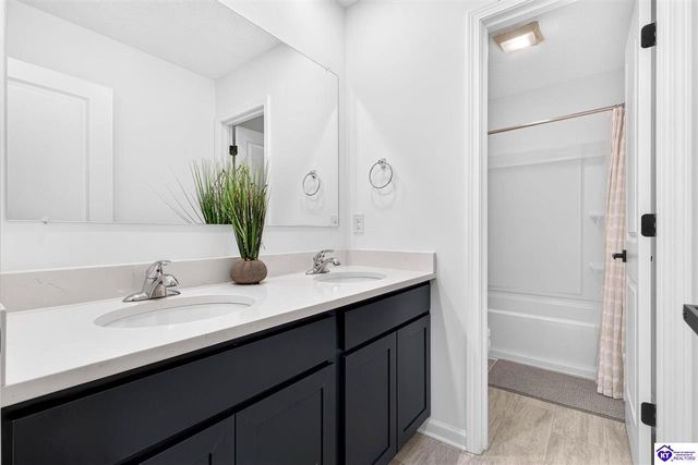 17012 Meander Way, Louisville, KY 40245