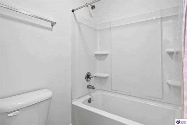 17012 Meander Way, Louisville, KY 40245