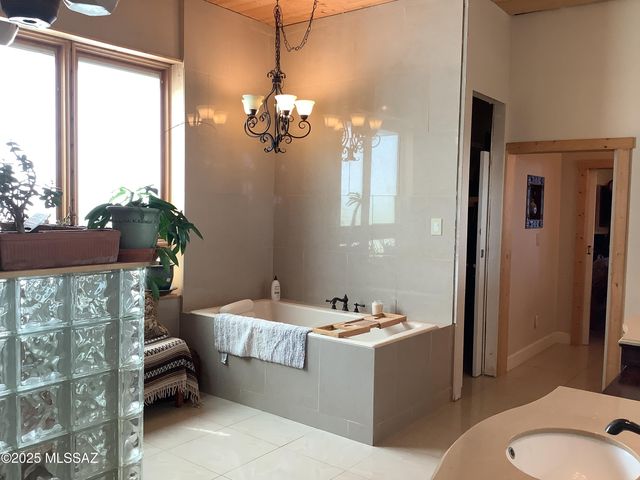 25365 W Fresnal Wash Way, Willcox, AZ 85643