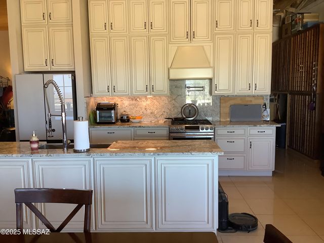 25365 W Fresnal Wash Way, Willcox, AZ 85643