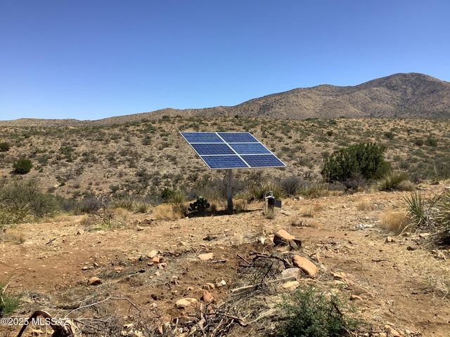 25365 W Fresnal Wash Way, Willcox, AZ 85643