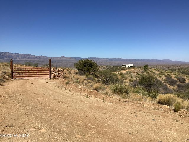 25365 W Fresnal Wash Way, Willcox, AZ 85643