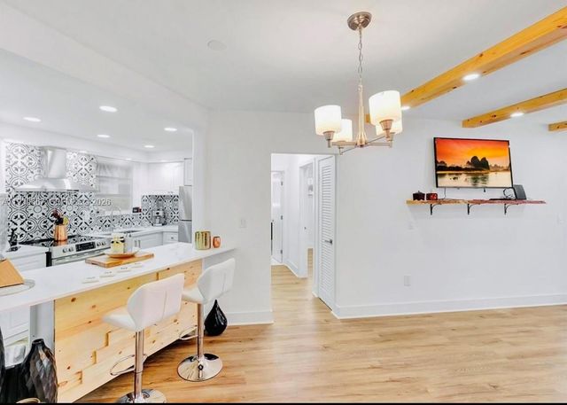 18740 NE 18th Ave 142, Miami, FL 33179