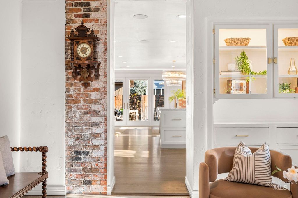 1414 N 8th St, Boise, ID 83702 photo 11