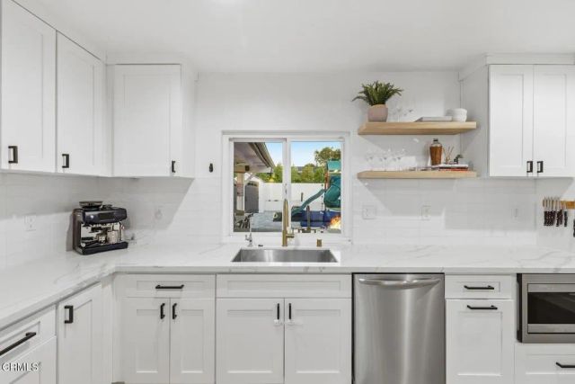 1594 Kirk Avenue, Thousand Oaks, CA 91360