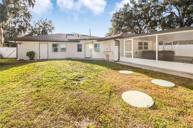 307 ESTRELLA WAY, Auburndale, FL 33823