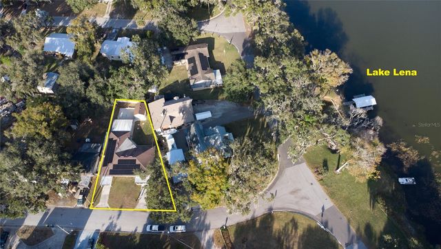 307 ESTRELLA WAY, Auburndale, FL 33823