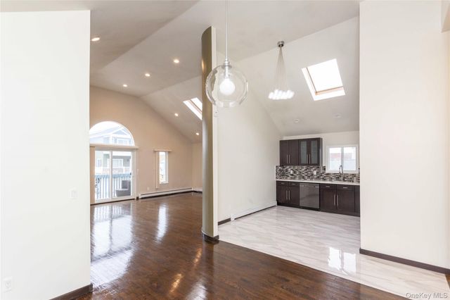 428 E Harrison Street 2nd floor, Long Beach, NY 11561