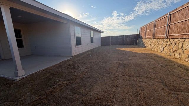 5404 FLANNEL Lane, Denton, TX 76249