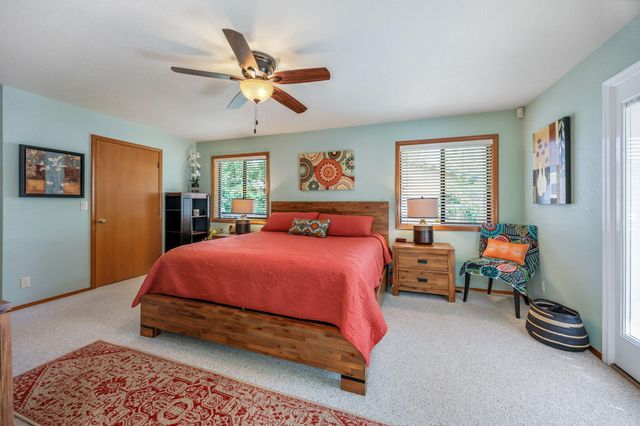 1768 Crestview Drive, Ashland, OR 97520