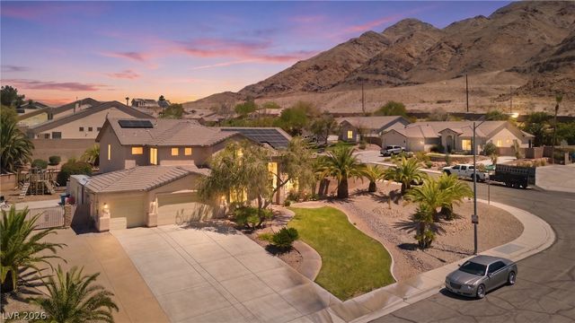 7064 New Moon Way, Las Vegas, NV 89110
