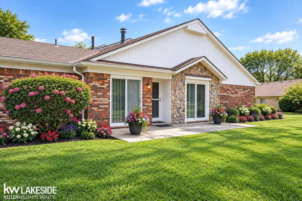 45297 Universal Court, Shelby Twp, MI 48317