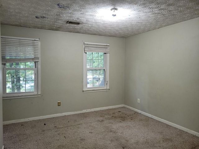 135 Pamela Court, Fayetteville, GA 30214