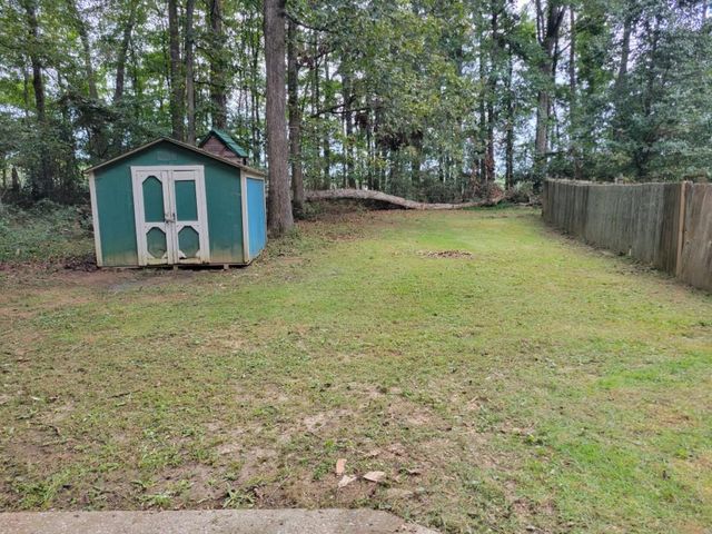 135 Pamela Court, Fayetteville, GA 30214