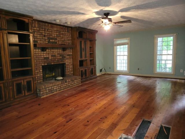 135 Pamela Court, Fayetteville, GA 30214