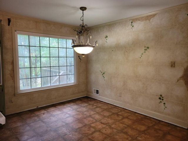 135 Pamela Court, Fayetteville, GA 30214