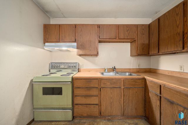 27601 473rd Ave Avenue, Worthing, SD 57077