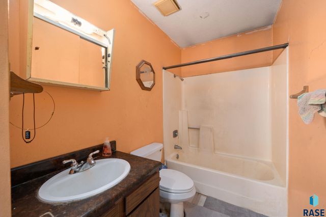 27601 473rd Ave Avenue, Worthing, SD 57077